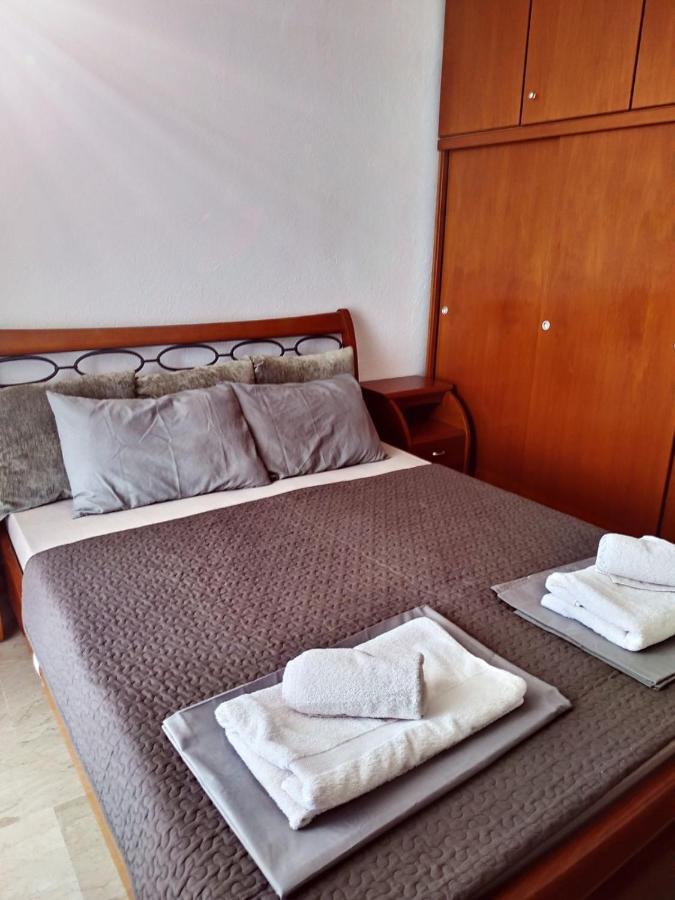Argyri'S Peraia Appartement Buitenkant foto
